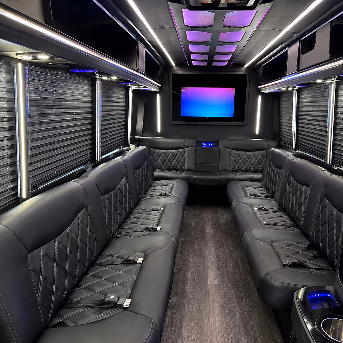 Rent a Bus to Dallas Fort Worth International Airport