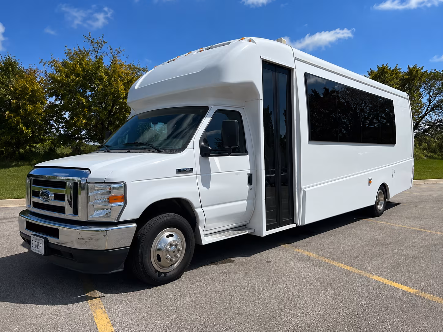 Dallas Winery Tour & Pub Crawl Transportation