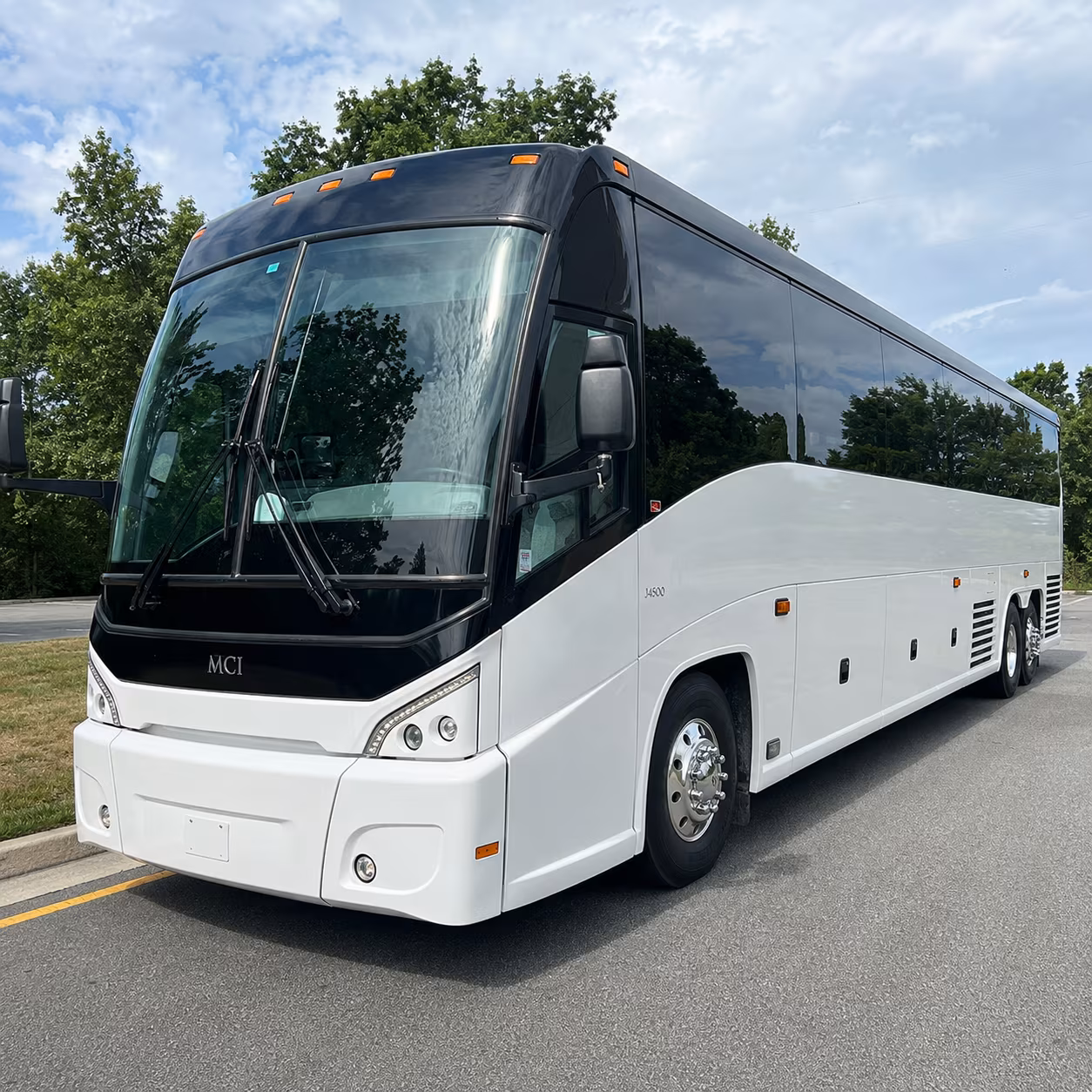 Irving Airport Shuttle & Transportation party bus exterior